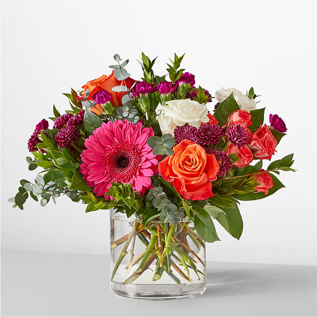 Smell the Roses Bouquet –  Sandelas Flower Shop, Chicago IL
