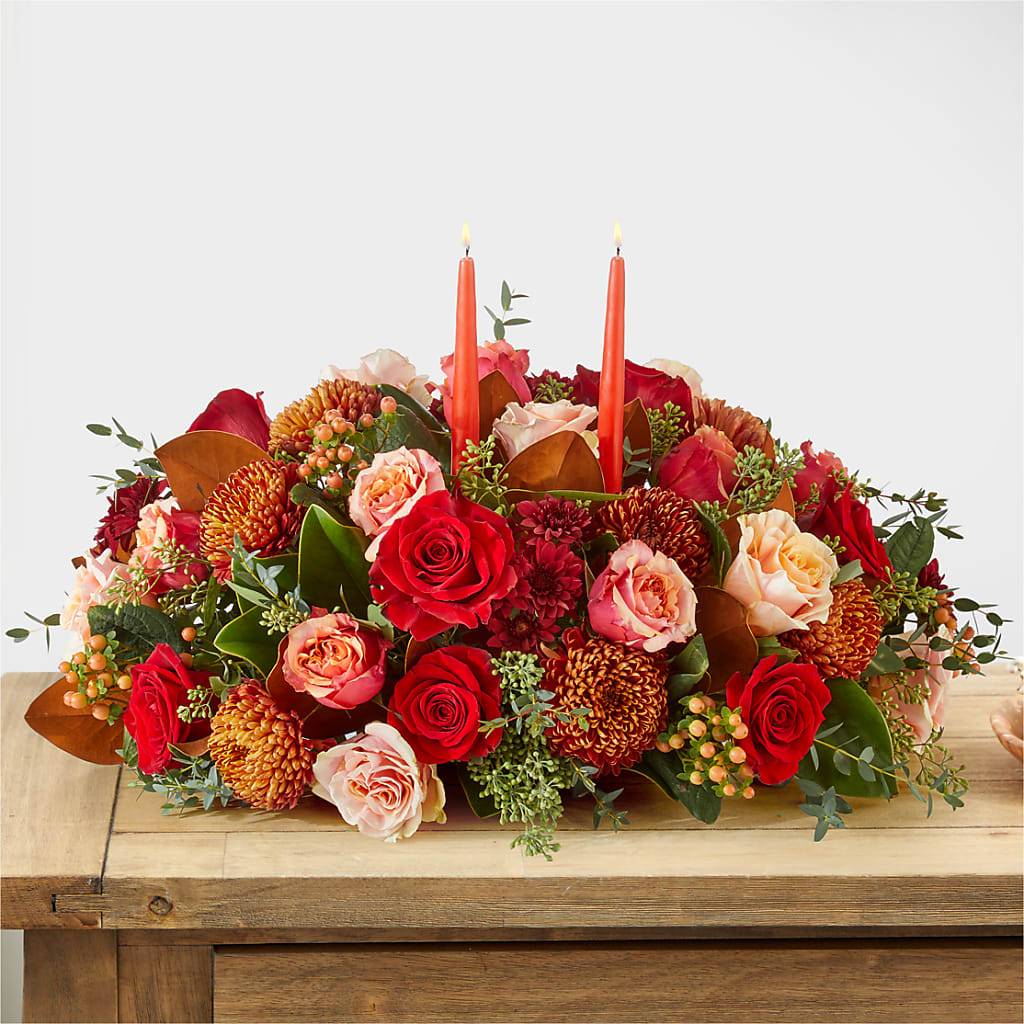 Gather Near Centerpiece –  Sandelas Flower Shop, Chicago IL