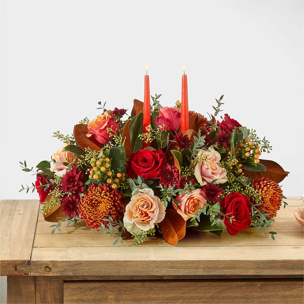Gather Near Centerpiece –  Sandelas Flower Shop, Chicago IL